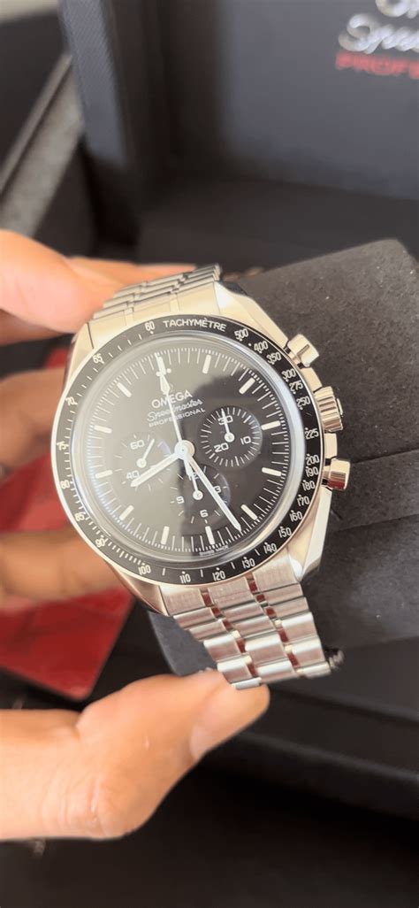 omega speedmaster counterfeit.